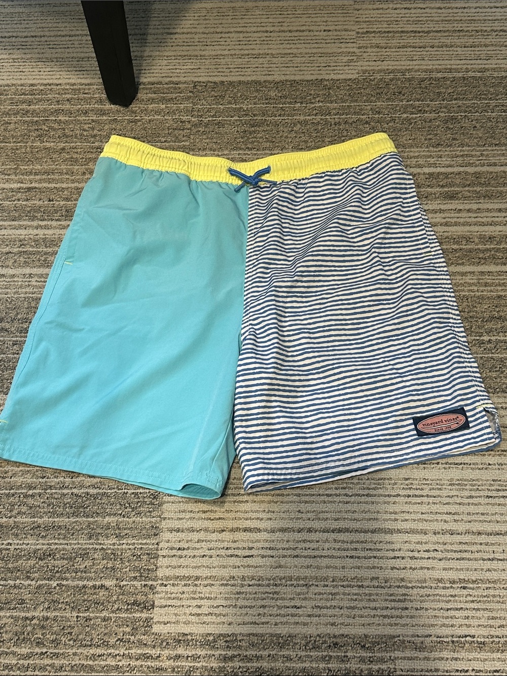 Vineyard Vines | XL |  Two-Tone Aqua & Navy Striped Swim Shorts